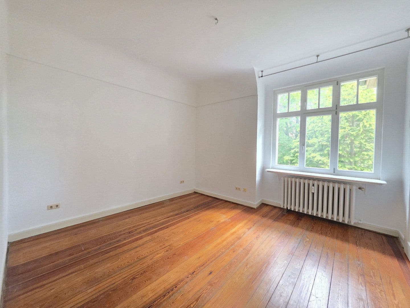 Prenájom bytu 3-izbový 101 m², Baurat-Gerber-Straße 18, Göttingen, Dolné Sasko Prenájom bytu 3-izbový 101 m², Baurat-Gerber-Straße 18, Göttingen, Dolné Sasko