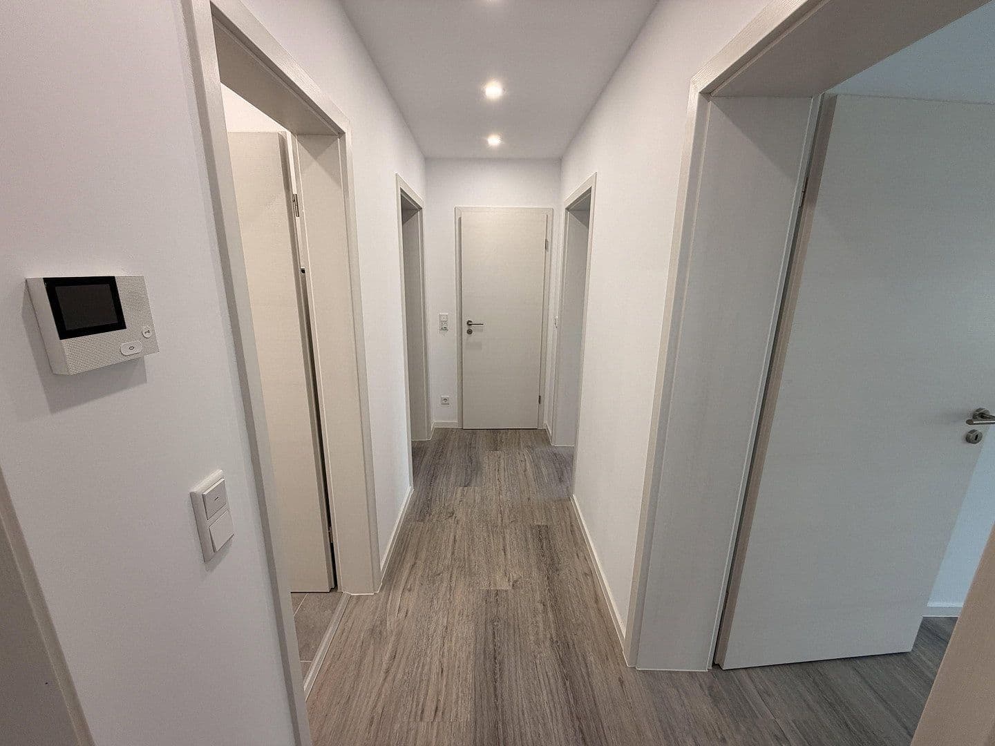 Prenájom domu 80 m², pozemek 370 m², Römerberg, Porýnie-Falcko Prenájom domu 80 m², pozemek 370 m², Römerberg, Porýnie-Falcko