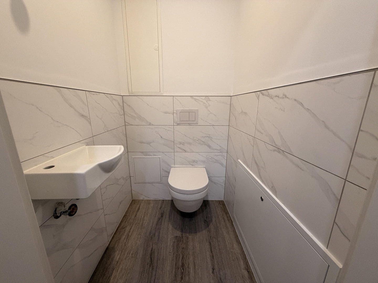 Prenájom domu 80 m², pozemek 370 m², Römerberg, Porýnie-Falcko Prenájom domu 80 m², pozemek 370 m², Römerberg, Porýnie-Falcko