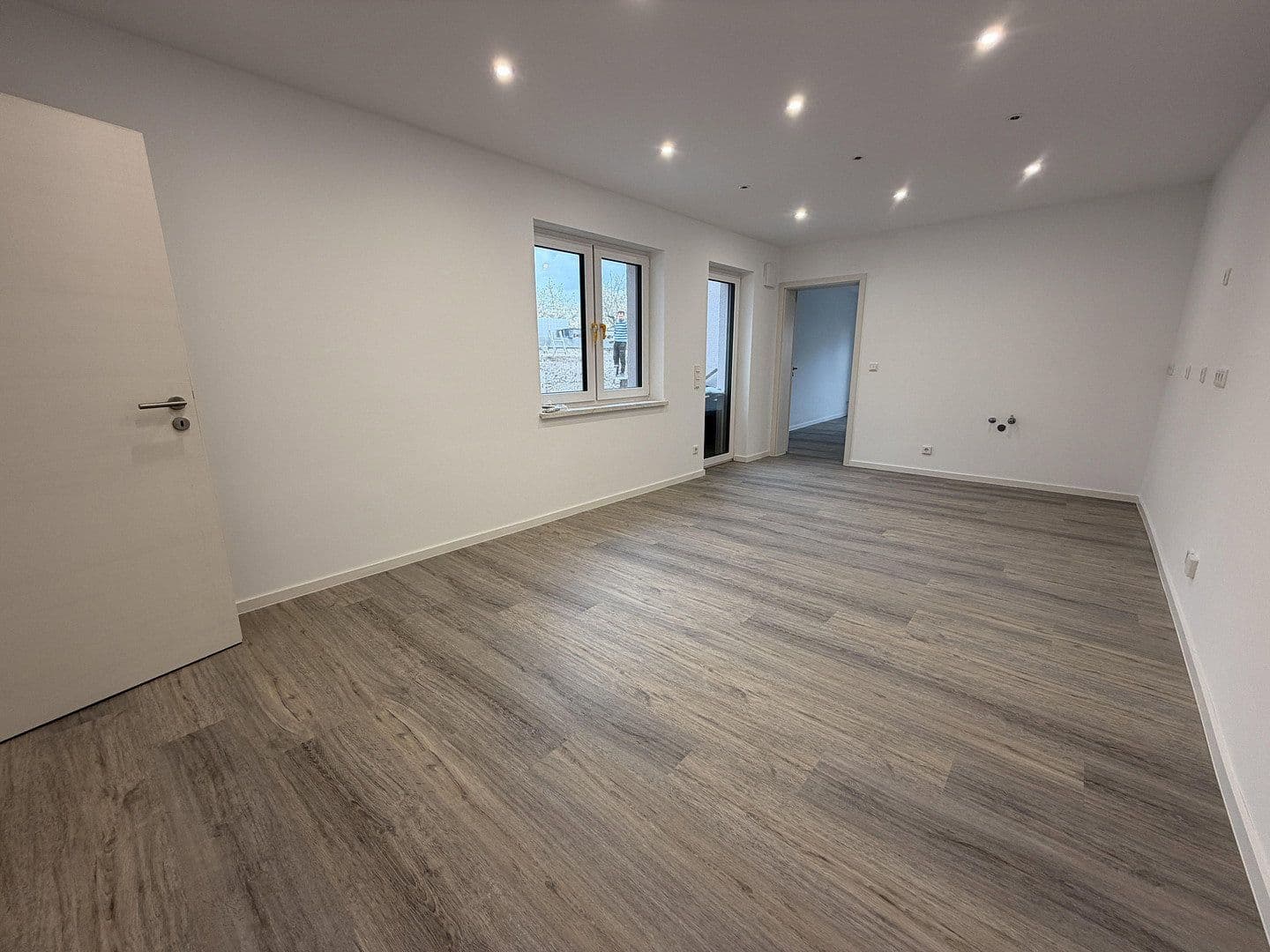 Prenájom domu 80 m², pozemek 370 m², Römerberg, Porýnie-Falcko Prenájom domu 80 m², pozemek 370 m², Römerberg, Porýnie-Falcko