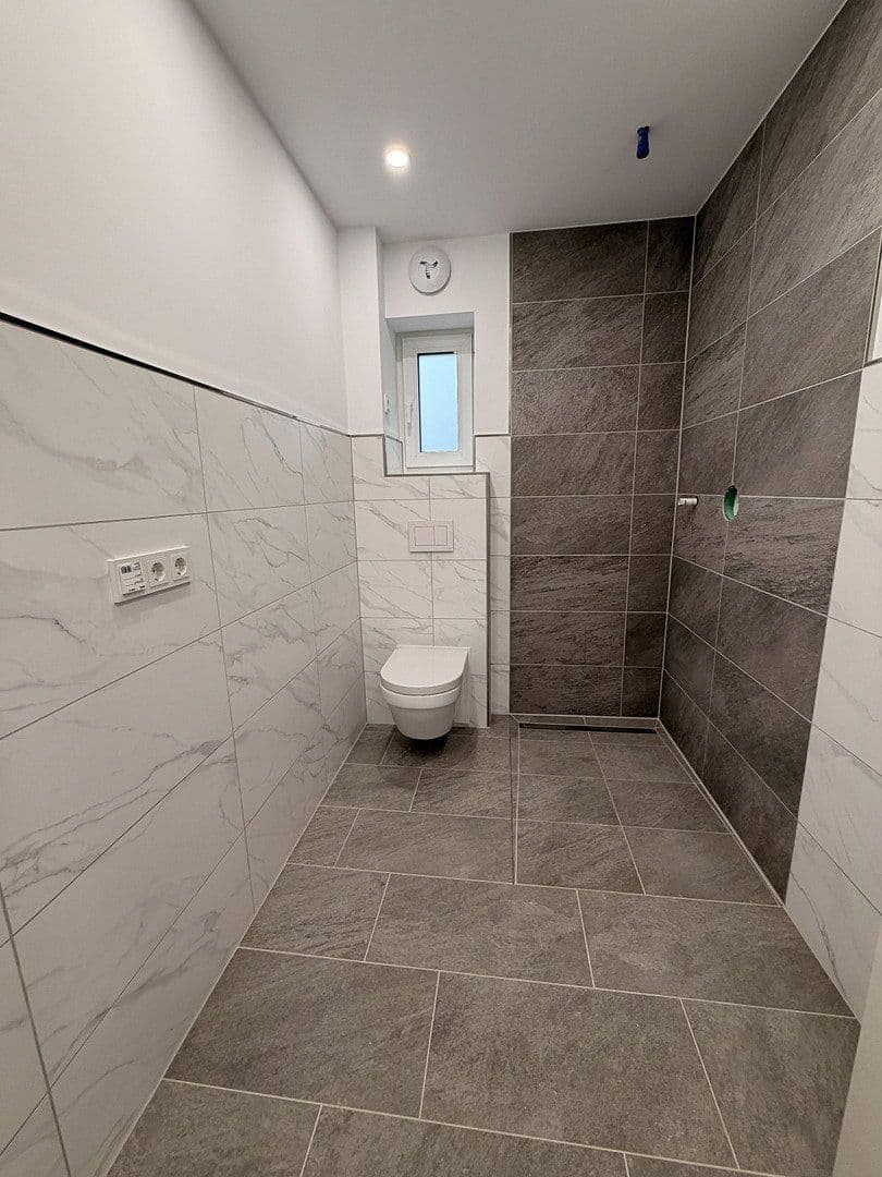 Prenájom domu 80 m², pozemek 370 m², Römerberg, Porýnie-Falcko Prenájom domu 80 m², pozemek 370 m², Römerberg, Porýnie-Falcko