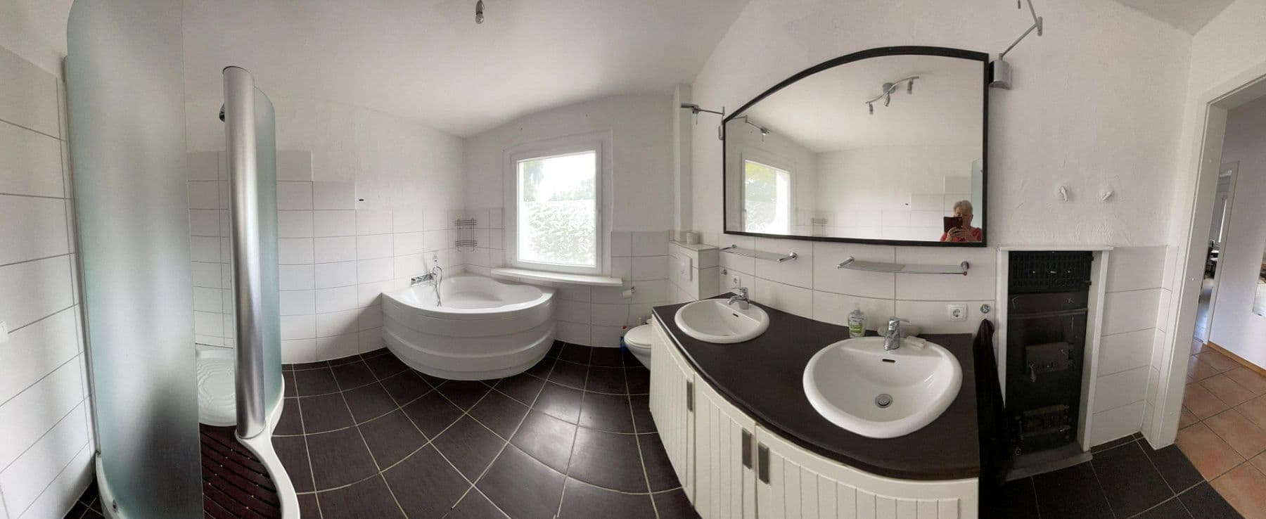 Predaj domu 178 m², pozemek 855 m², Hemmingen, Dolné Sasko Predaj domu 178 m², pozemek 855 m², Hemmingen, Dolné Sasko