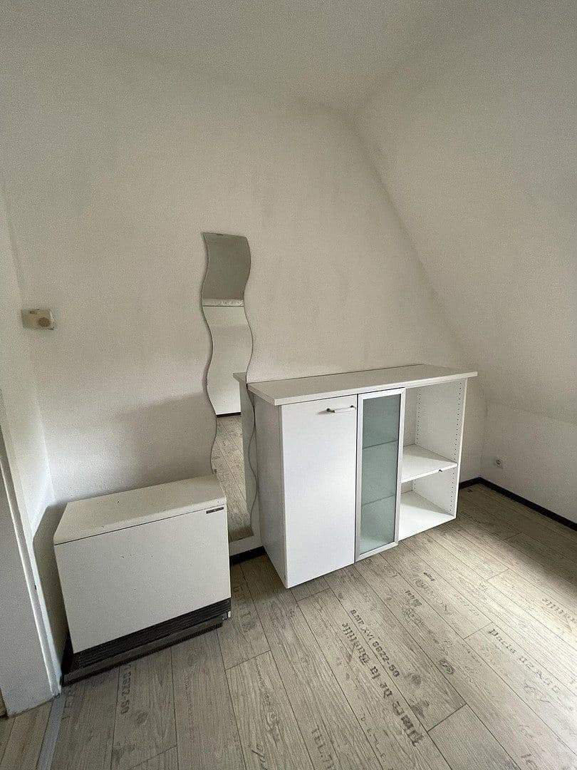 Predaj domu 178 m², pozemek 855 m², Hemmingen, Dolné Sasko Predaj domu 178 m², pozemek 855 m², Hemmingen, Dolné Sasko