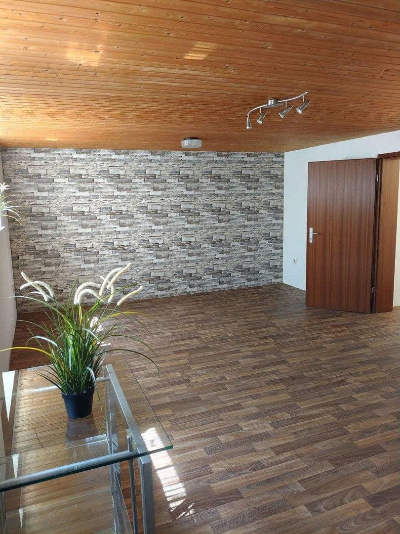 Predaj domu 75 m², pozemek 878 m², Lampertheim, Hesensko Predaj domu 75 m², pozemek 878 m², Lampertheim, Hesensko