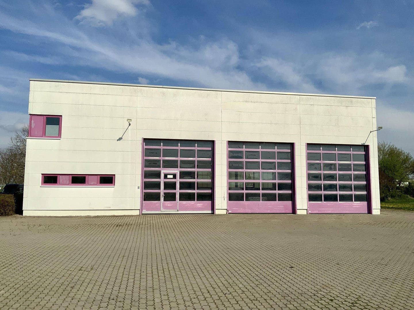 Prenájom nebytového priestoru 350 m², Sömmerda, Durínsko Prenájom nebytového priestoru 350 m², Sömmerda, Durínsko