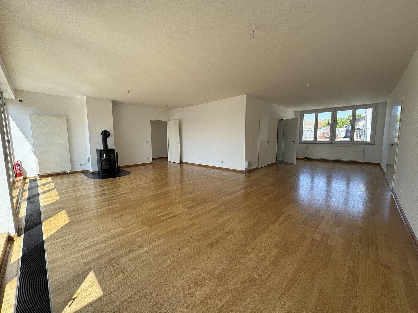 Predaj bytu 5-izbový 198 m², Albrechtstraße, Berlin, Berlín Predaj bytu 5-izbový 198 m², Albrechtstraße, Berlin, Berlín