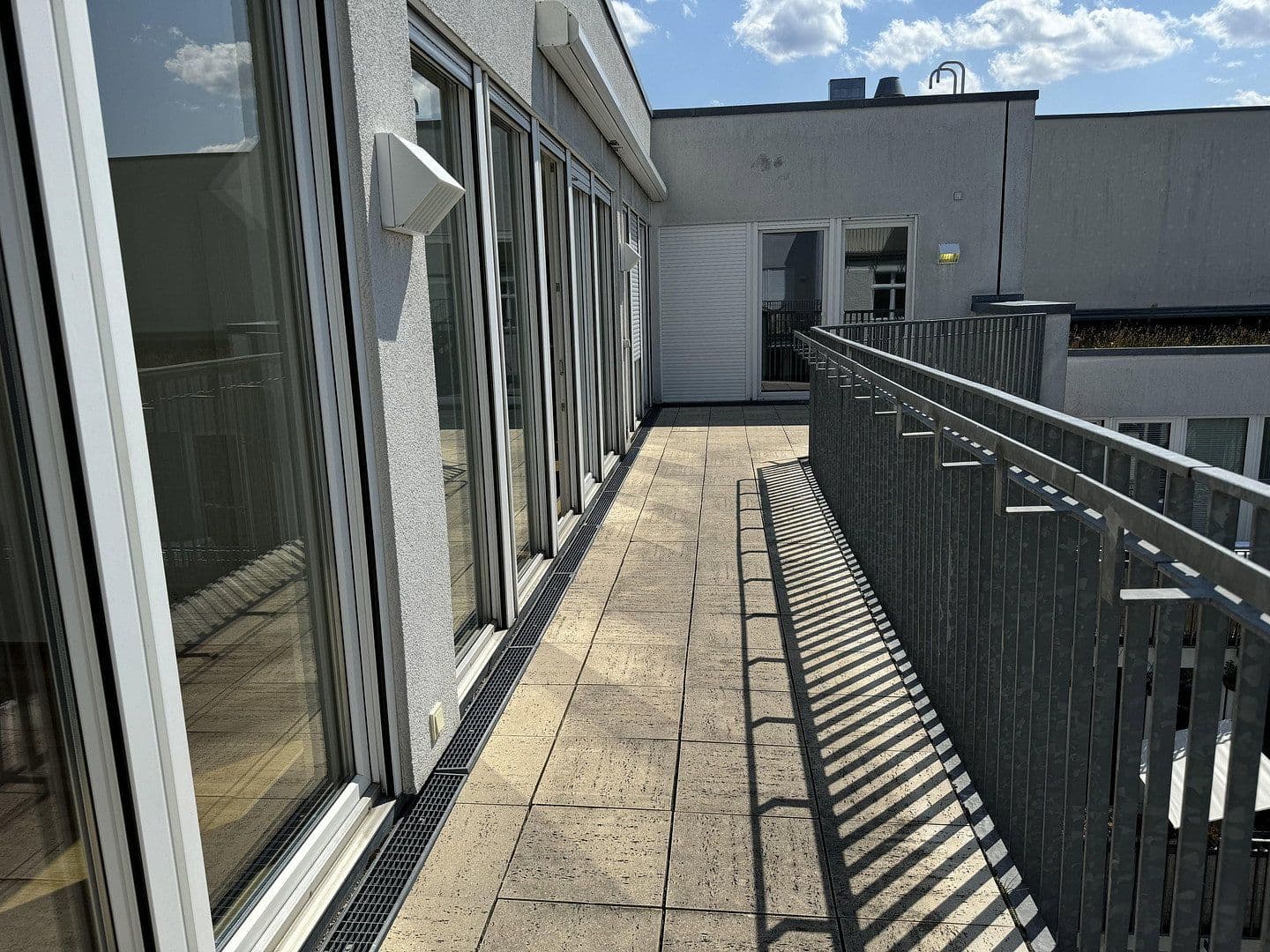 Predaj bytu 5-izbový 198 m², Albrechtstraße, Berlin, Berlín Predaj bytu 5-izbový 198 m², Albrechtstraße, Berlin, Berlín