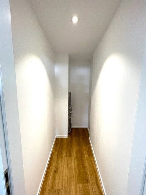 Prenájom bytu 4-izbový 120 m², Hauptstr. 142, Durmersheim, Bádensko-Wurttembersko Prenájom bytu 4-izbový 120 m², Hauptstr. 142, Durmersheim, Bádensko-Wurttembersko
