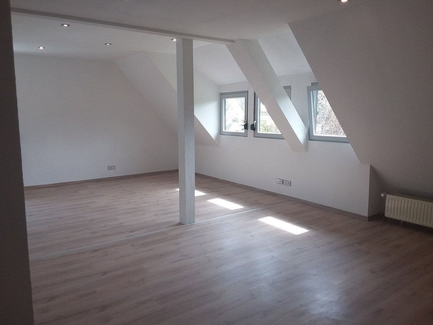 Prenájom bytu 2-izbový 54 m², Nürnberg, Bavorsko Prenájom bytu 2-izbový 54 m², Nürnberg, Bavorsko