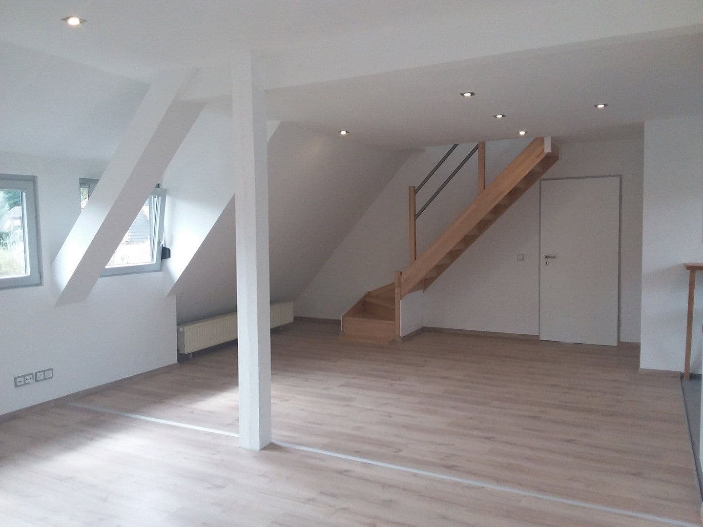 Prenájom bytu 2-izbový 54 m², Nürnberg, Bavorsko Prenájom bytu 2-izbový 54 m², Nürnberg, Bavorsko