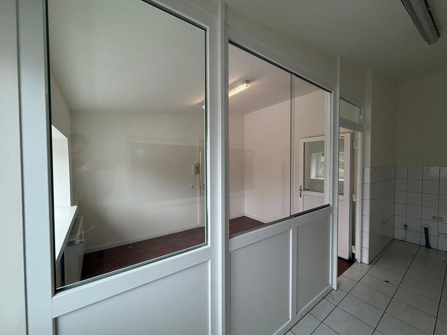 Prenájom kancelárie 120 m², Tegelbarg 25, Bad Bramstedt, Šlezvicko-Holštajnsko Prenájom kancelárie 120 m², Tegelbarg 25, Bad Bramstedt, Šlezvicko-Holštajnsko