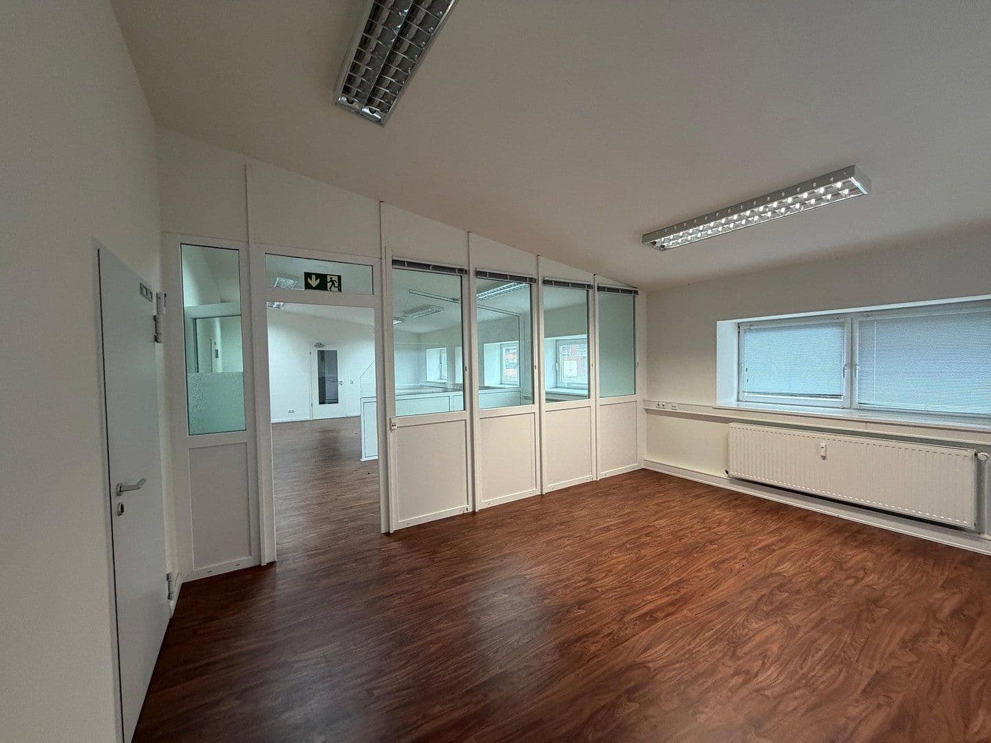 Prenájom kancelárie 120 m², Tegelbarg 25, Bad Bramstedt, Šlezvicko-Holštajnsko Prenájom kancelárie 120 m², Tegelbarg 25, Bad Bramstedt, Šlezvicko-Holštajnsko