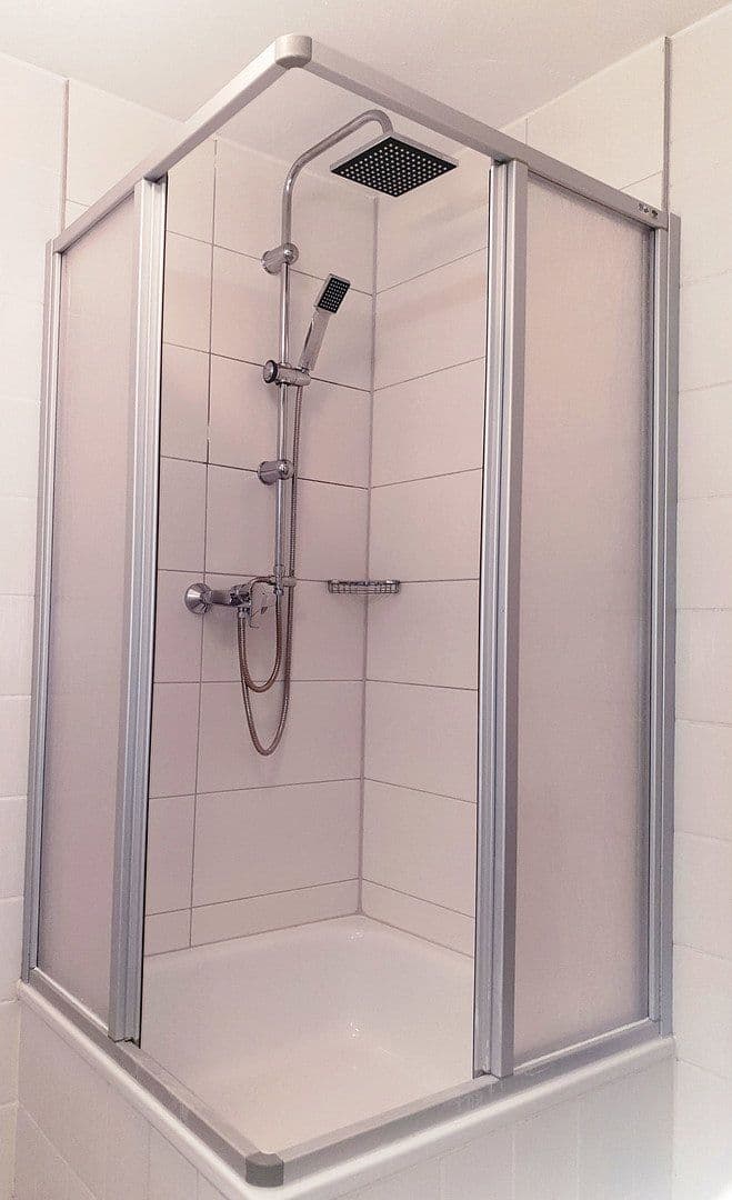 Prenájom bytu 1-izbový 38 m², Im Eichwald 18, Heidelberg, Bádensko-Wurttembersko Prenájom bytu 1-izbový 38 m², Im Eichwald 18, Heidelberg, Bádensko-Wurttembersko