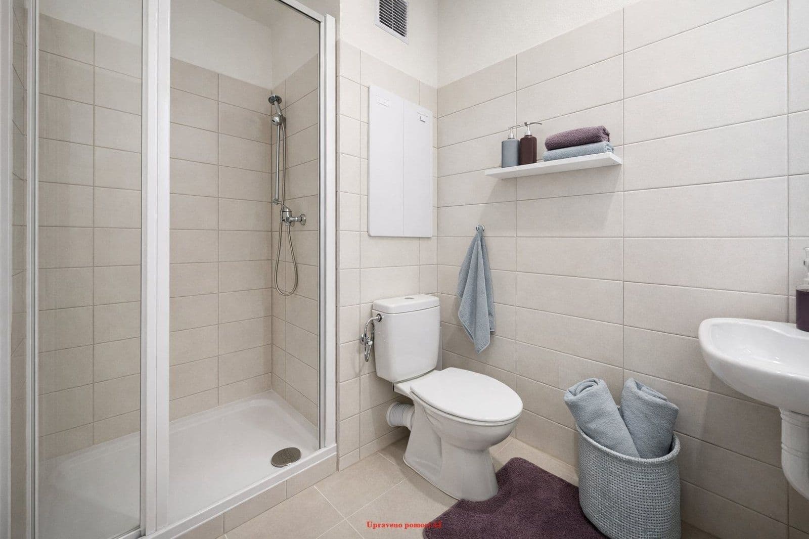 Prenájom bytu 2-izbový 53 m², Školská, Karviná, Moravskoslezský kraj Prenájom bytu 2-izbový 53 m², Školská, Karviná, Moravskoslezský kraj