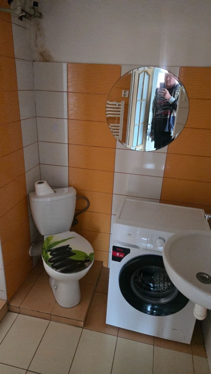 Prenájom bytu 2-izbový 75 m², náměstí Protifašistických bojovníků, Praha, Praha Prenájom bytu 2-izbový 75 m², náměstí Protifašistických bojovníků, Praha, Praha