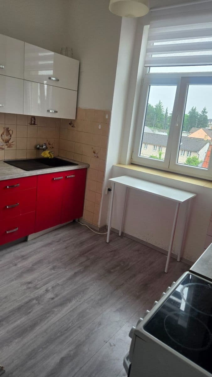 Prenájom bytu 2-izbový 75 m², náměstí Protifašistických bojovníků, Praha, Praha Prenájom bytu 2-izbový 75 m², náměstí Protifašistických bojovníků, Praha, Praha