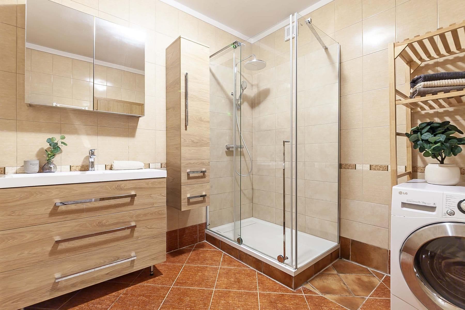 Predaj bytu 3-izbový 98 m², Meteorologická, Praha, Praha Predaj bytu 3-izbový 98 m², Meteorologická, Praha, Praha