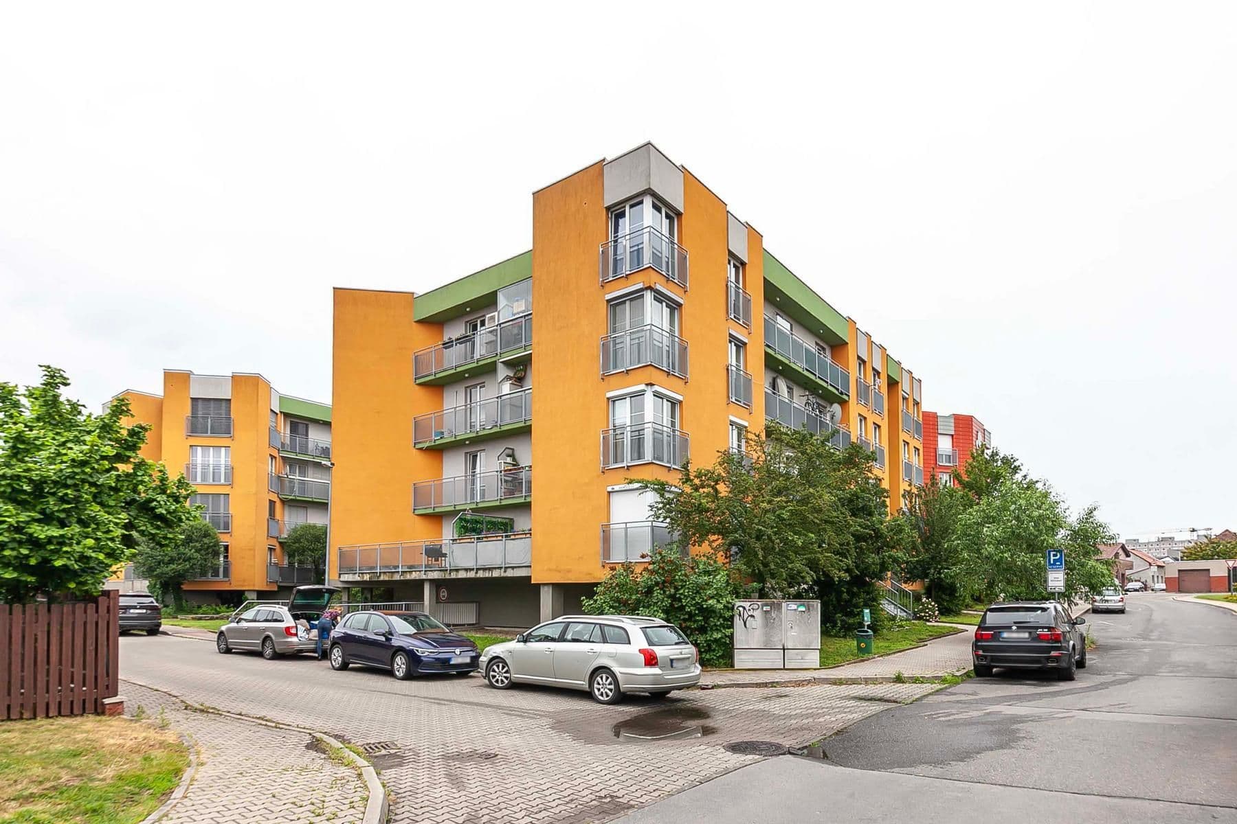 Predaj bytu 3-izbový 98 m², Meteorologická, Praha, Praha Predaj bytu 3-izbový 98 m², Meteorologická, Praha, Praha