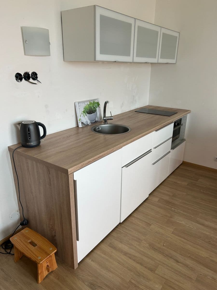 Predaj bytu 1-izbový 32 m², Bolevecká, Praha, Praha Predaj bytu 1-izbový 32 m², Bolevecká, Praha, Praha