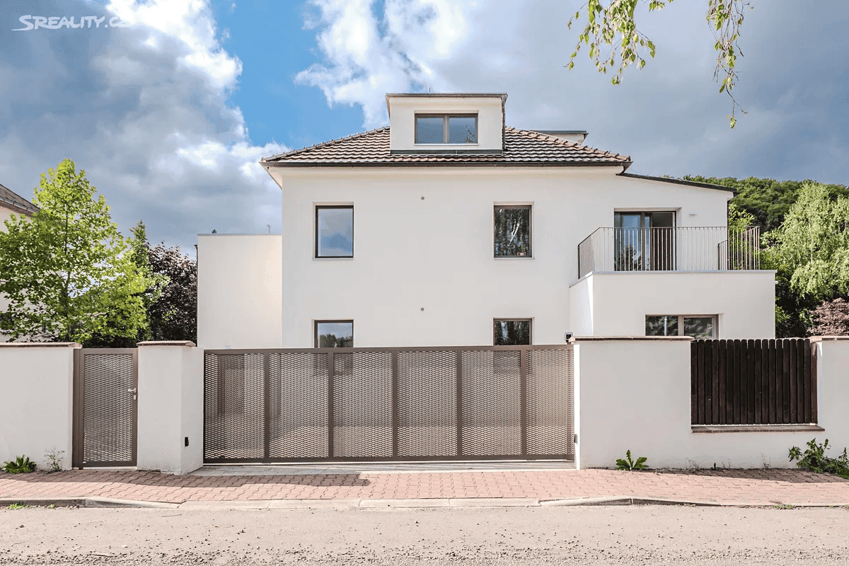 Predaj domu 334 m², pozemek 518 m², Starolázeňská, Praha, Praha Predaj domu 334 m², pozemek 518 m², Starolázeňská, Praha, Praha