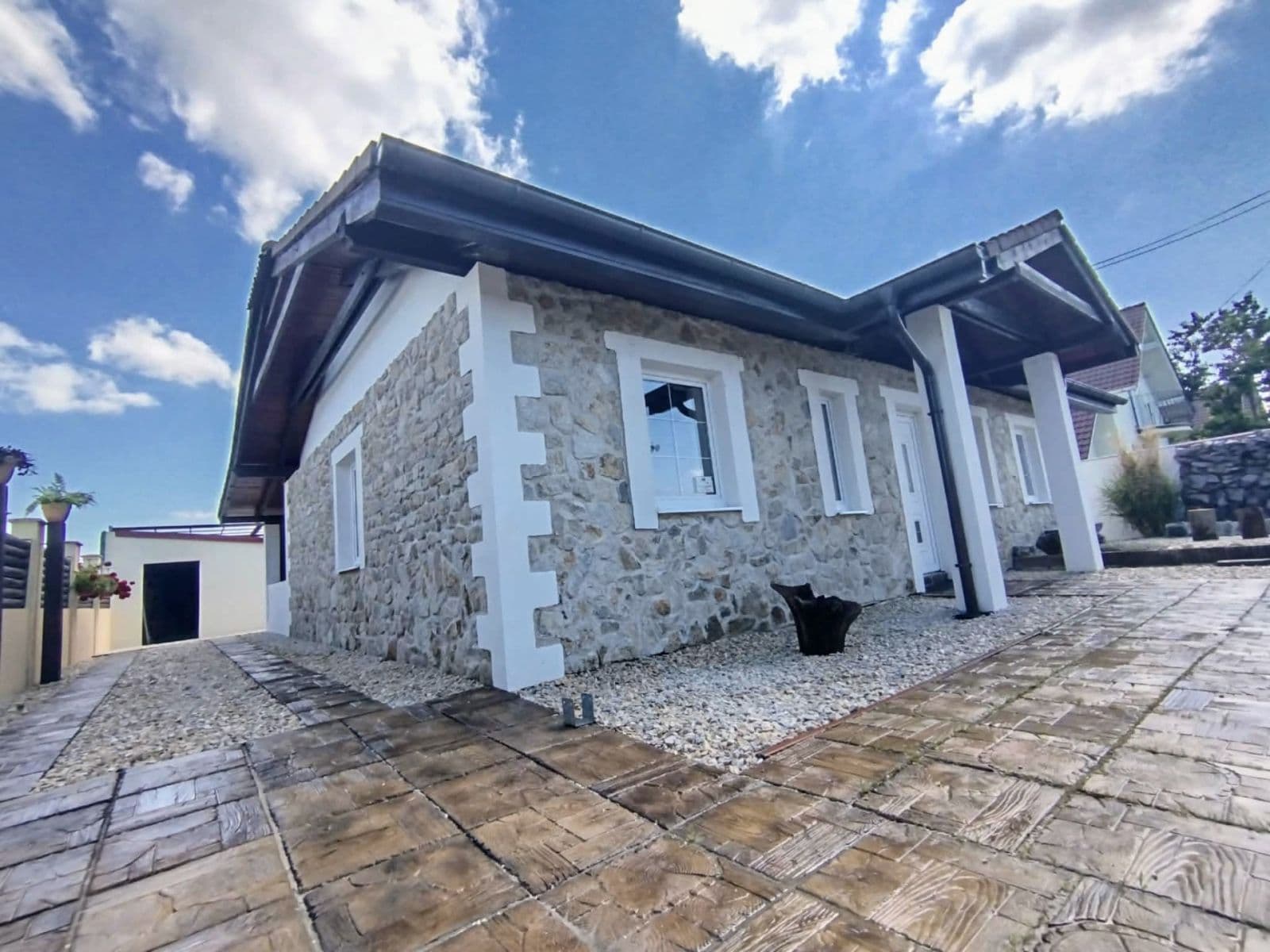 Predaj domu 146 m², pozemek 490 m², Tureň, Bratislavský kraj Predaj domu 146 m², pozemek 490 m², Tureň, Bratislavský kraj