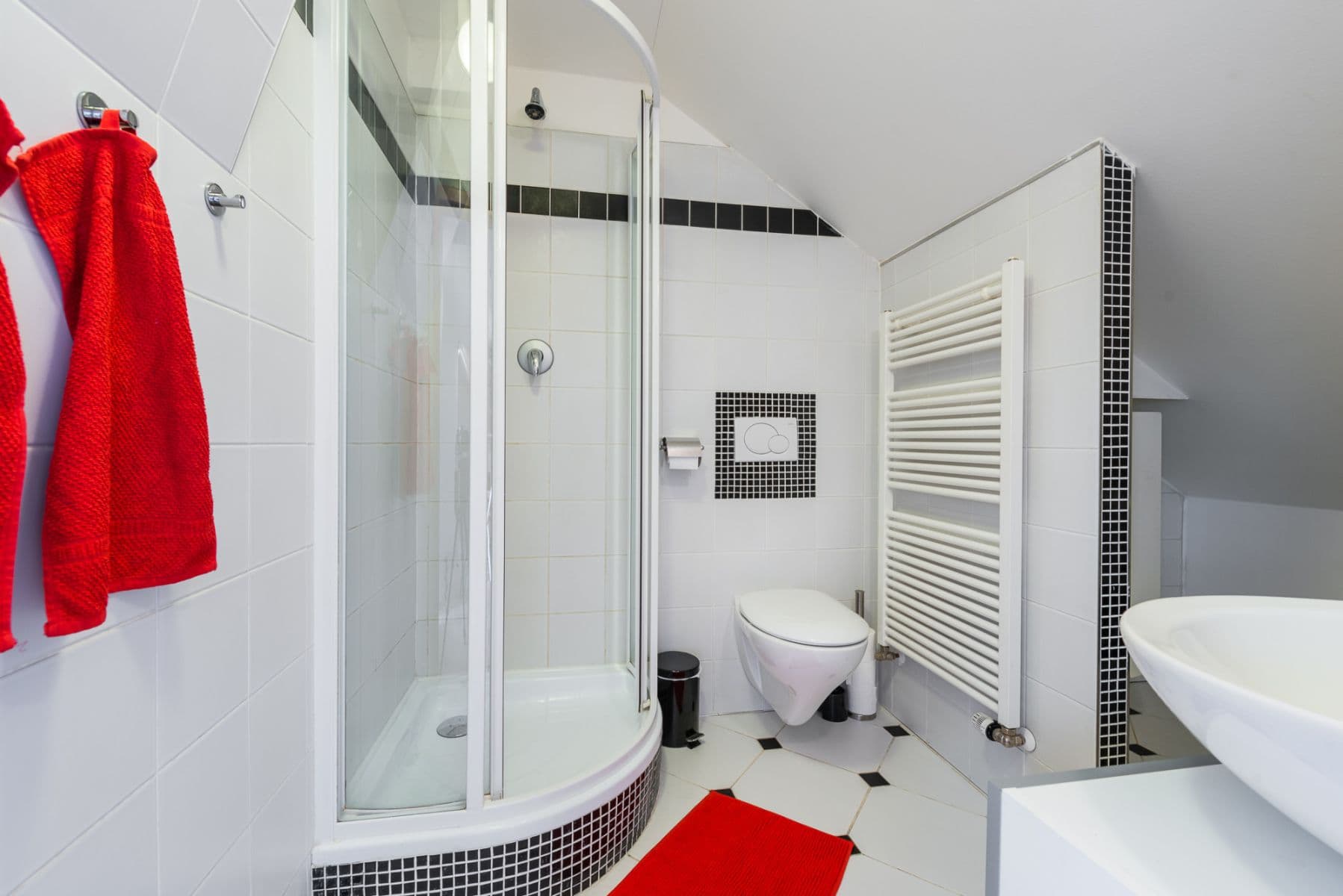 Prenájom bytu 135 m², Hálkova, Praha, Praha Prenájom bytu 135 m², Hálkova, Praha, Praha