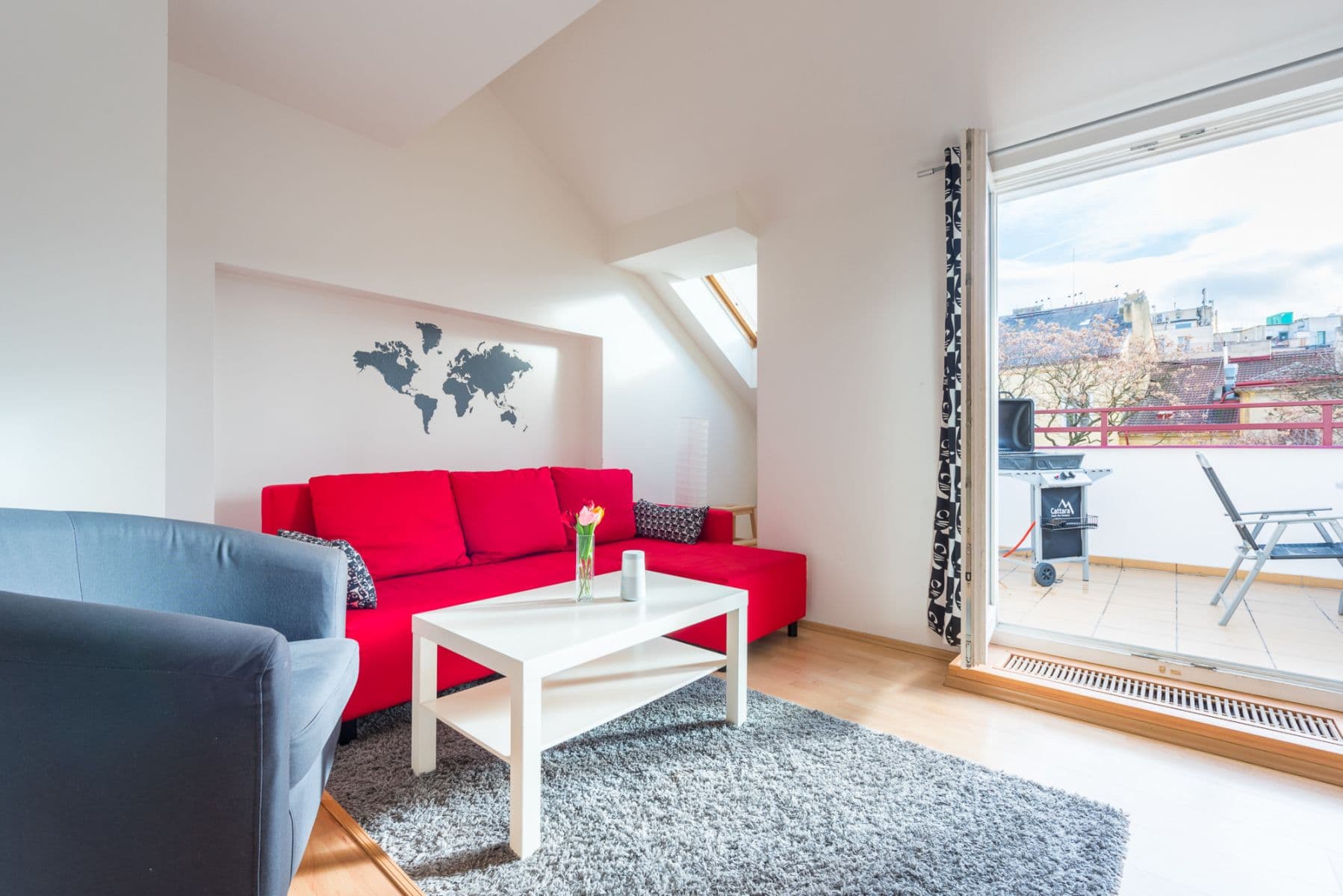 Prenájom bytu 135 m², Hálkova, Praha, Praha Prenájom bytu 135 m², Hálkova, Praha, Praha