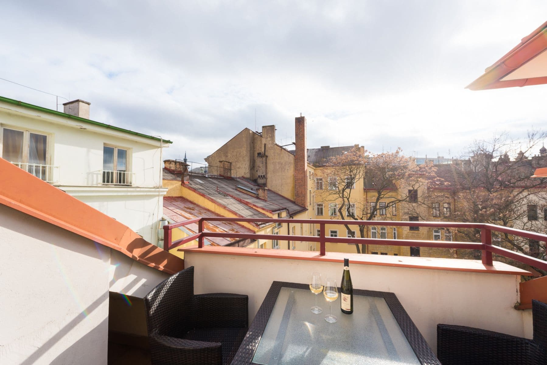 Prenájom bytu 135 m², Hálkova, Praha, Praha Prenájom bytu 135 m², Hálkova, Praha, Praha