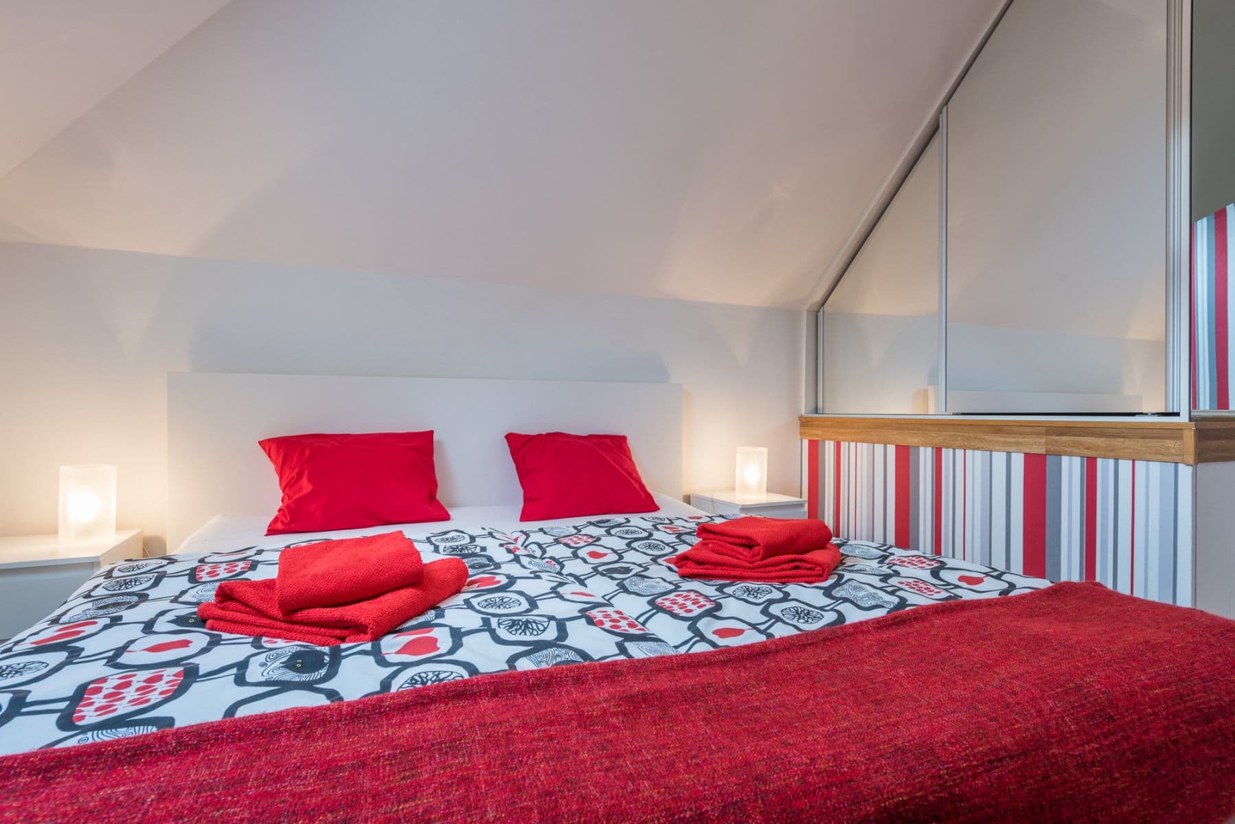 Prenájom bytu 135 m², Hálkova, Praha, Praha Prenájom bytu 135 m², Hálkova, Praha, Praha
