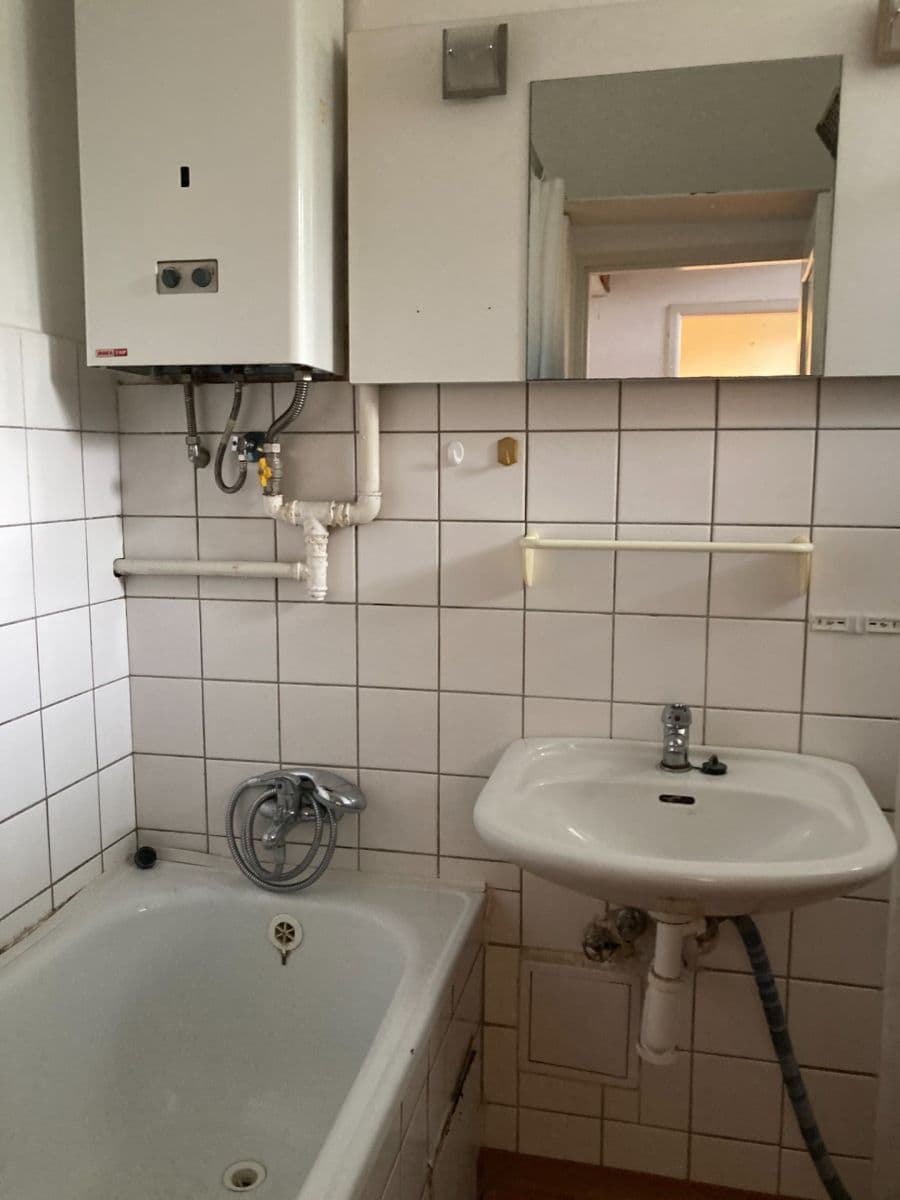 Prenájom bytu 1-izbový 44 m², Osadní, Praha, Praha Prenájom bytu 1-izbový 44 m², Osadní, Praha, Praha