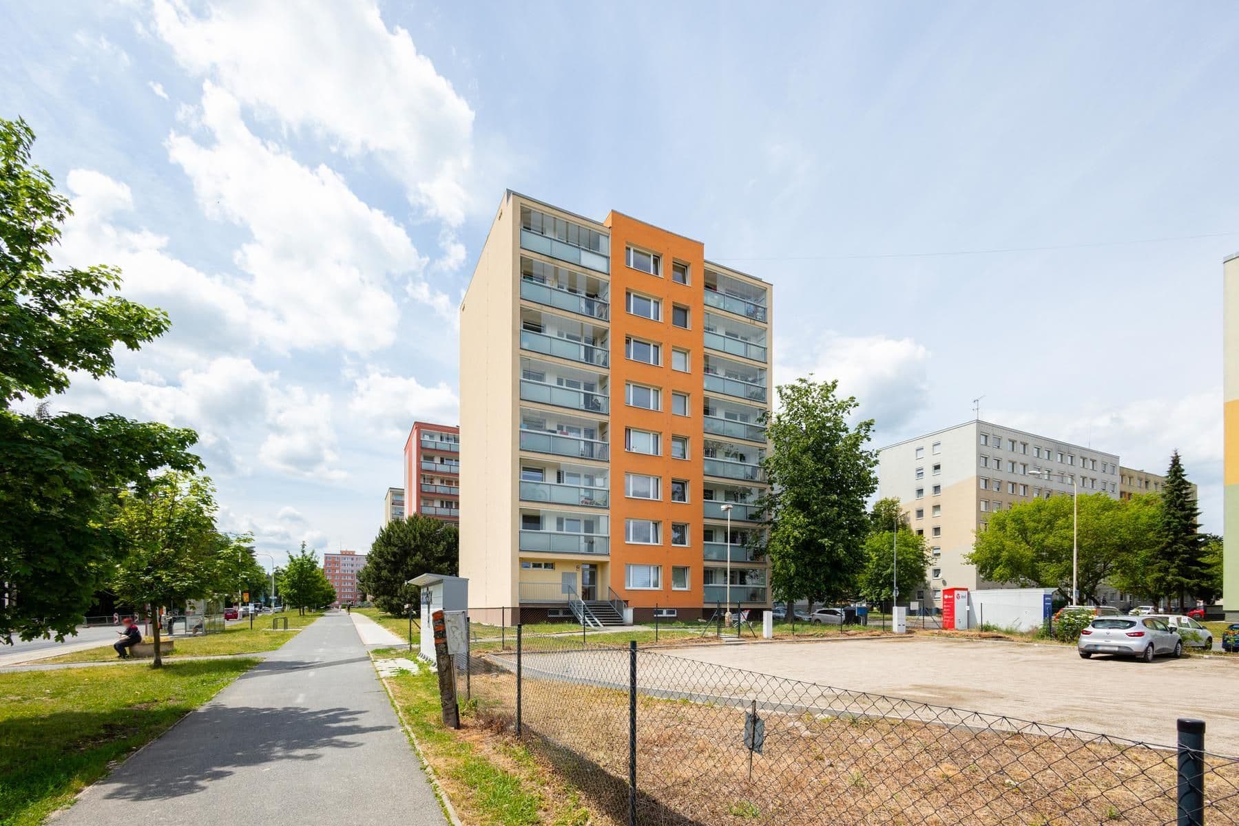 Predaj bytu 3-izbový 76 m², V Bažantnici, Kladno, Středočeský kraj Predaj bytu 3-izbový 76 m², V Bažantnici, Kladno, Středočeský kraj