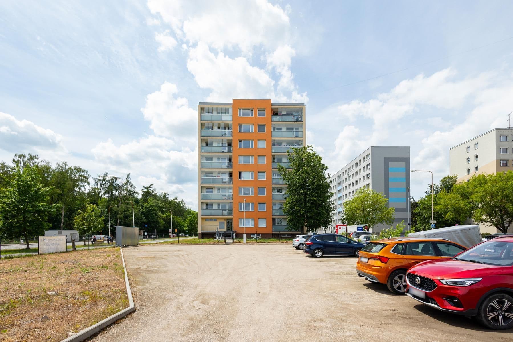 Predaj bytu 3-izbový 76 m², V Bažantnici, Kladno, Středočeský kraj Predaj bytu 3-izbový 76 m², V Bažantnici, Kladno, Středočeský kraj