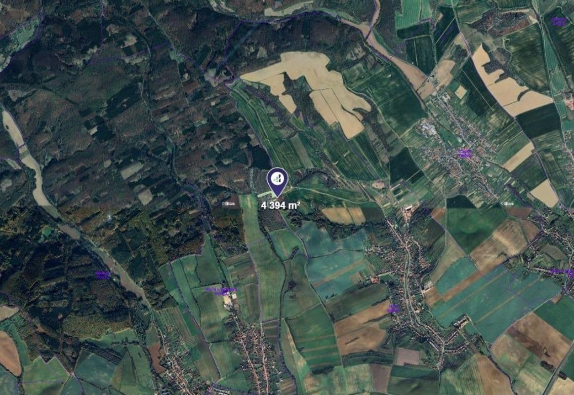 Predaj pozemku 4.394 m², Velehrad, Zlínský kraj Predaj pozemku 4.394 m², Velehrad, Zlínský kraj