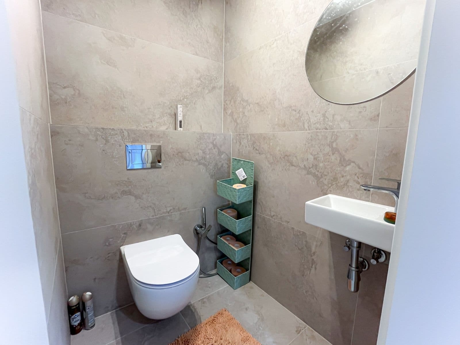 Prenájom bytu 3-izbový 83 m², Dukelská, Benešov, Středočeský kraj Prenájom bytu 3-izbový 83 m², Dukelská, Benešov, Středočeský kraj