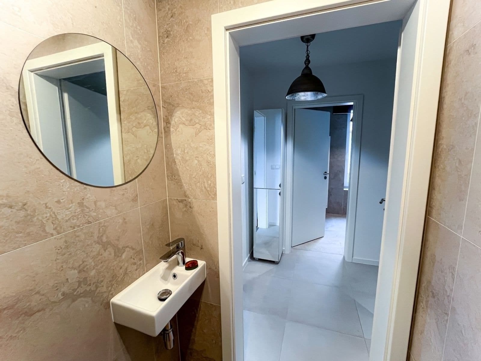 Prenájom bytu 3-izbový 83 m², Dukelská, Benešov, Středočeský kraj Prenájom bytu 3-izbový 83 m², Dukelská, Benešov, Středočeský kraj