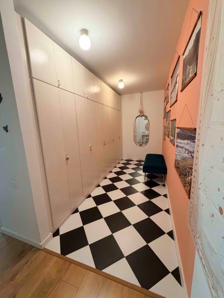 Prenájom bytu 4-izbový 307 m², Sádky, Praha, Praha Prenájom bytu 4-izbový 307 m², Sádky, Praha, Praha