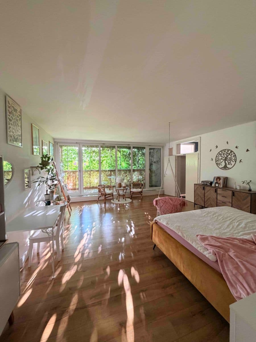 Prenájom bytu 4-izbový 307 m², Sádky, Praha, Praha Prenájom bytu 4-izbový 307 m², Sádky, Praha, Praha