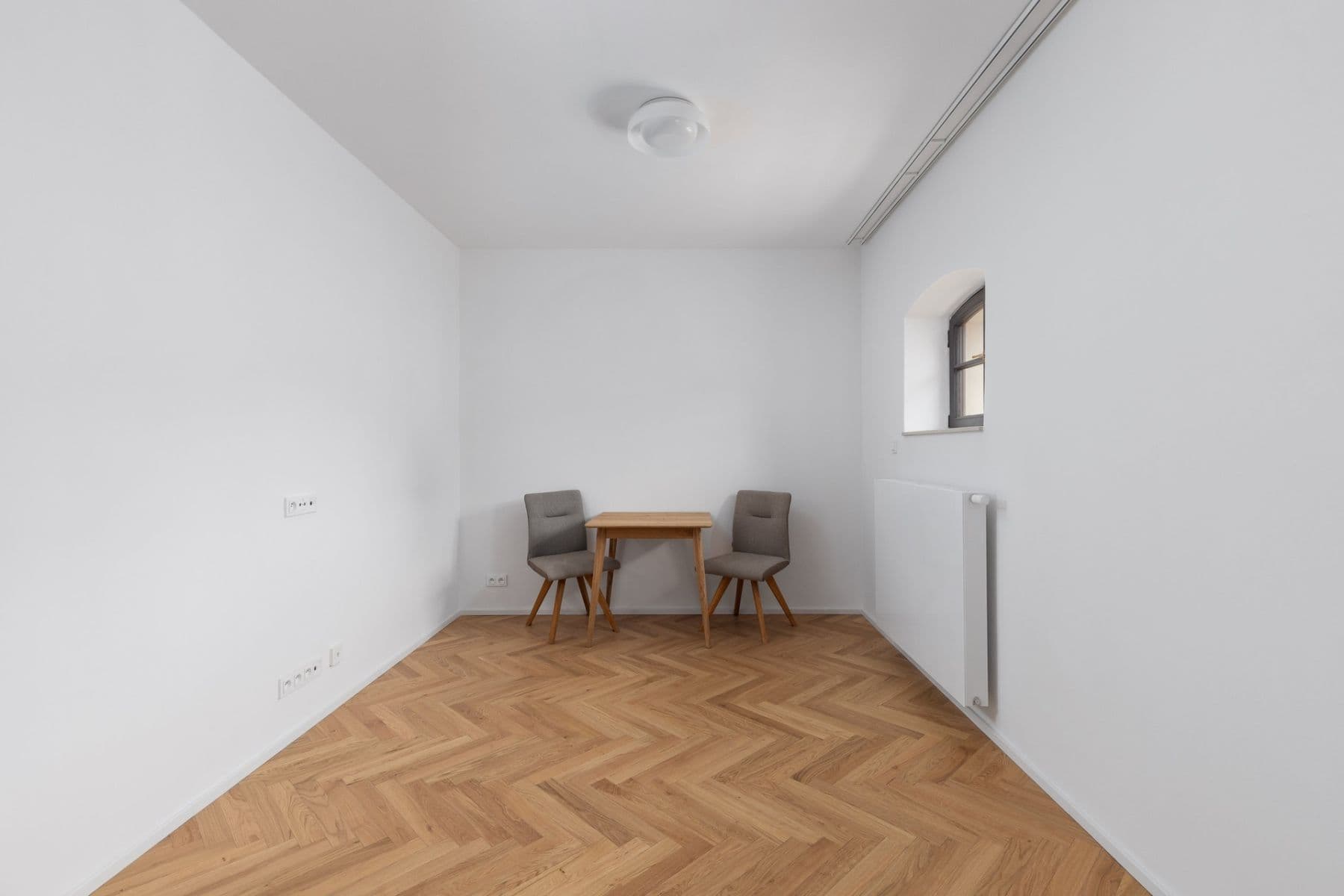 Prenájom bytu 1-izbový 26 m², Mnatova, Praha, Praha Prenájom bytu 1-izbový 26 m², Mnatova, Praha, Praha