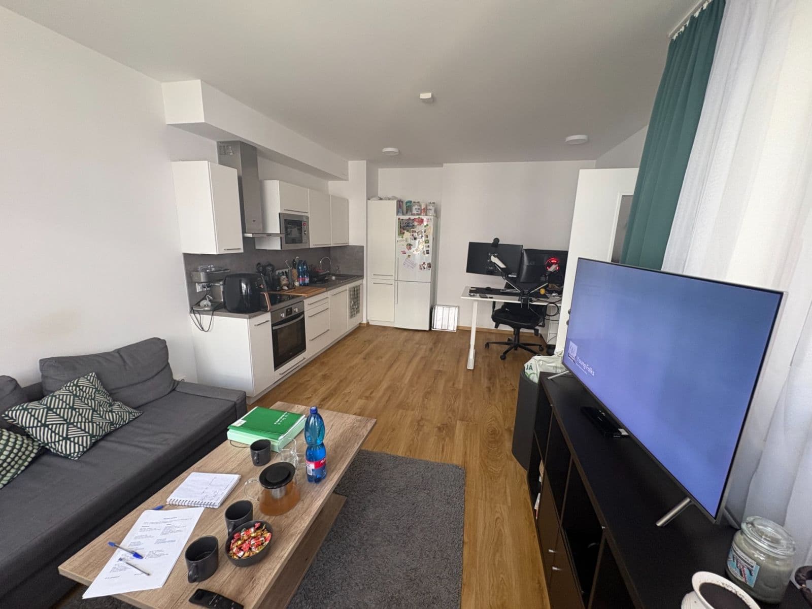 Prenájom bytu 2-izbový 57 m², Medunova, Praha, Praha Prenájom bytu 2-izbový 57 m², Medunova, Praha, Praha