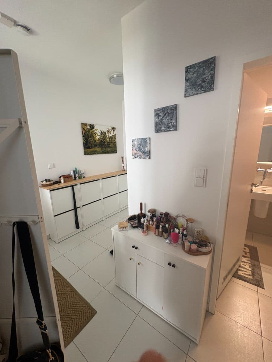 Prenájom bytu 2-izbový 57 m², Medunova, Praha, Praha Prenájom bytu 2-izbový 57 m², Medunova, Praha, Praha