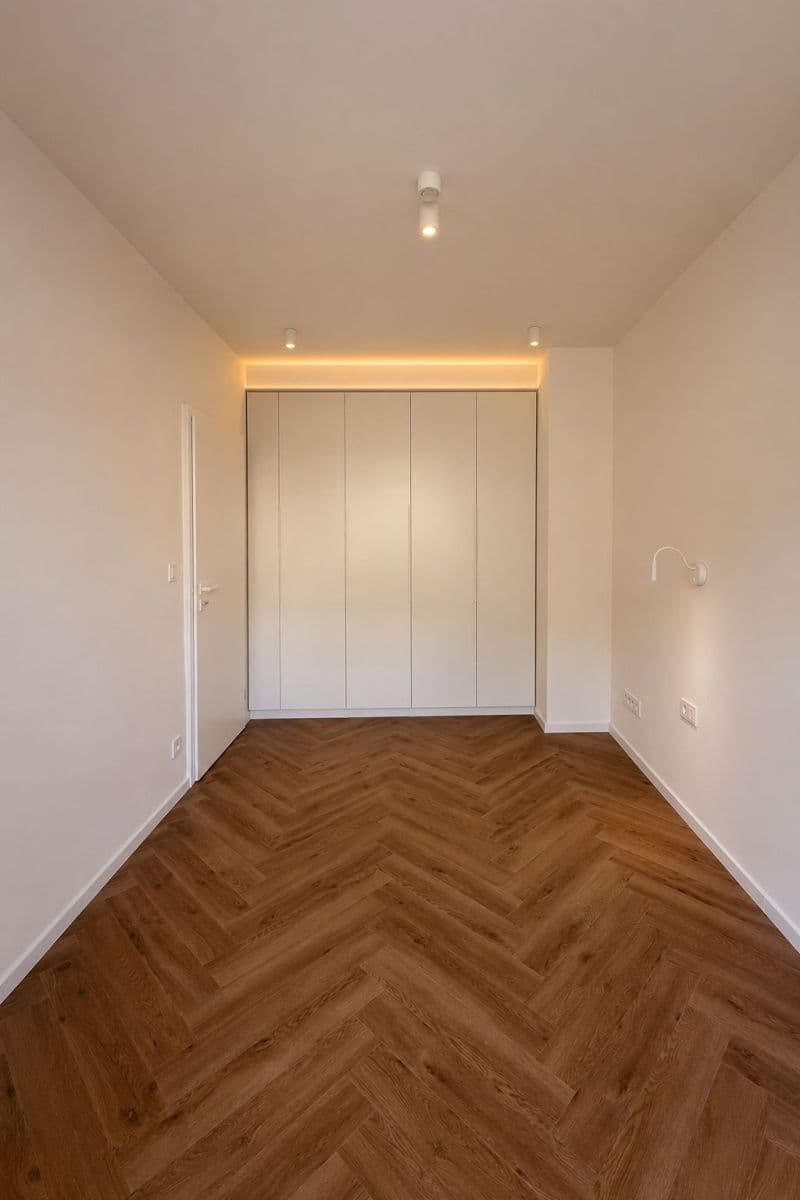 Prenájom bytu 2-izbový 40 m², Branická, Praha, Praha Prenájom bytu 2-izbový 40 m², Branická, Praha, Praha