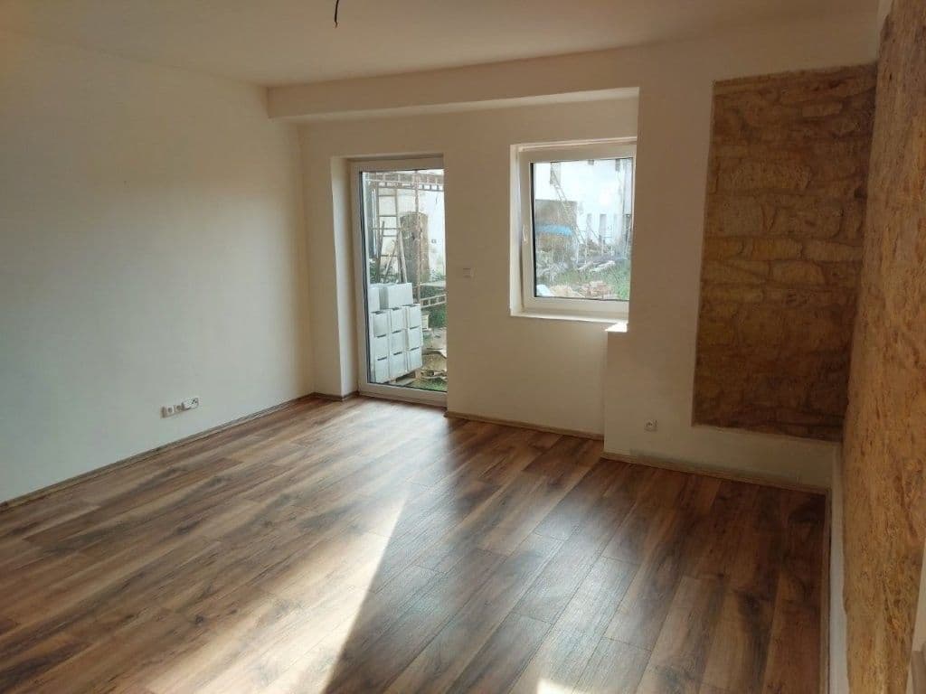Predaj bytu 3-izbový 65 m², Kounov, Středočeský kraj Predaj bytu 3-izbový 65 m², Kounov, Středočeský kraj
