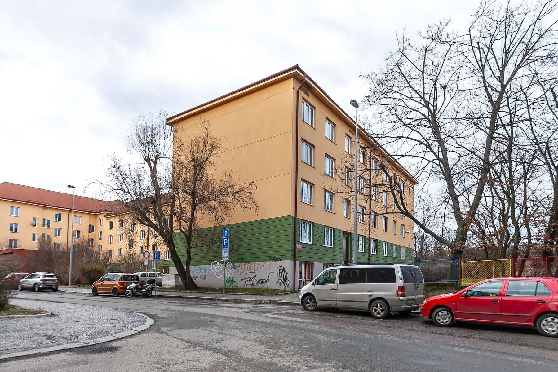 Prenájom bytu 1-izbový 38 m², Nedvězská, Praha, Praha Prenájom bytu 1-izbový 38 m², Nedvězská, Praha, Praha