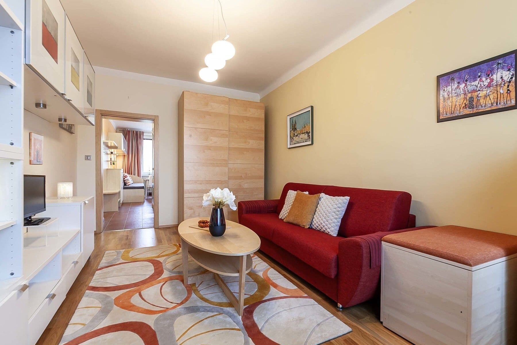 Prenájom bytu 1-izbový 38 m², Nedvězská, Praha, Praha Prenájom bytu 1-izbový 38 m², Nedvězská, Praha, Praha