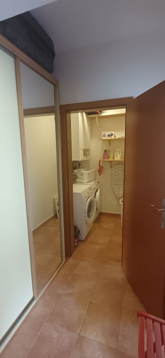 Prenájom bytu 60 m², Ke Stírce, Praha, Praha Prenájom bytu 60 m², Ke Stírce, Praha, Praha