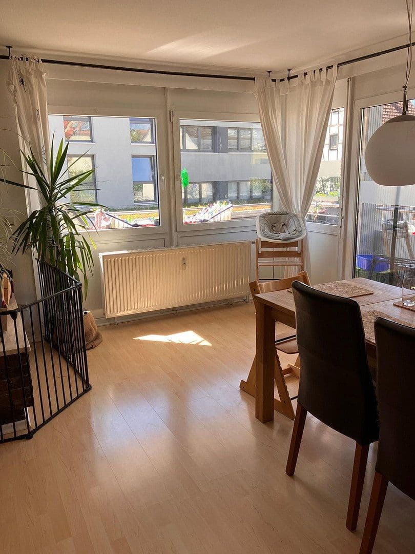Predaj bytu 4-izbový 87 m², Filderstadt, Bádensko-Wurttembersko Predaj bytu 4-izbový 87 m², Filderstadt, Bádensko-Wurttembersko