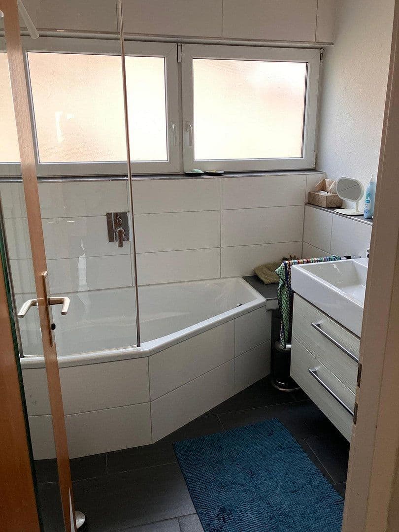 Predaj bytu 4-izbový 87 m², Filderstadt, Bádensko-Wurttembersko Predaj bytu 4-izbový 87 m², Filderstadt, Bádensko-Wurttembersko