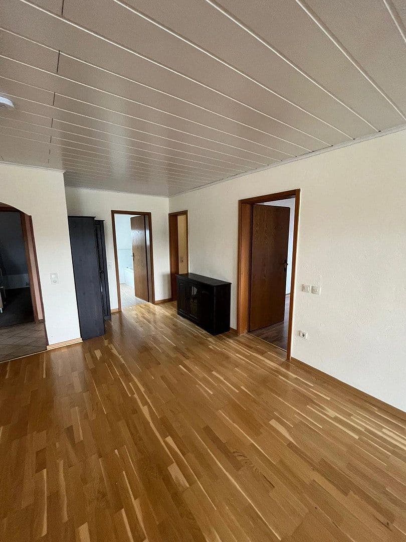 Prenájom bytu 4-izbový 110 m², Seltrisa-Ring 51a, Selters (Taunus), Hesensko Prenájom bytu 4-izbový 110 m², Seltrisa-Ring 51a, Selters (Taunus), Hesensko