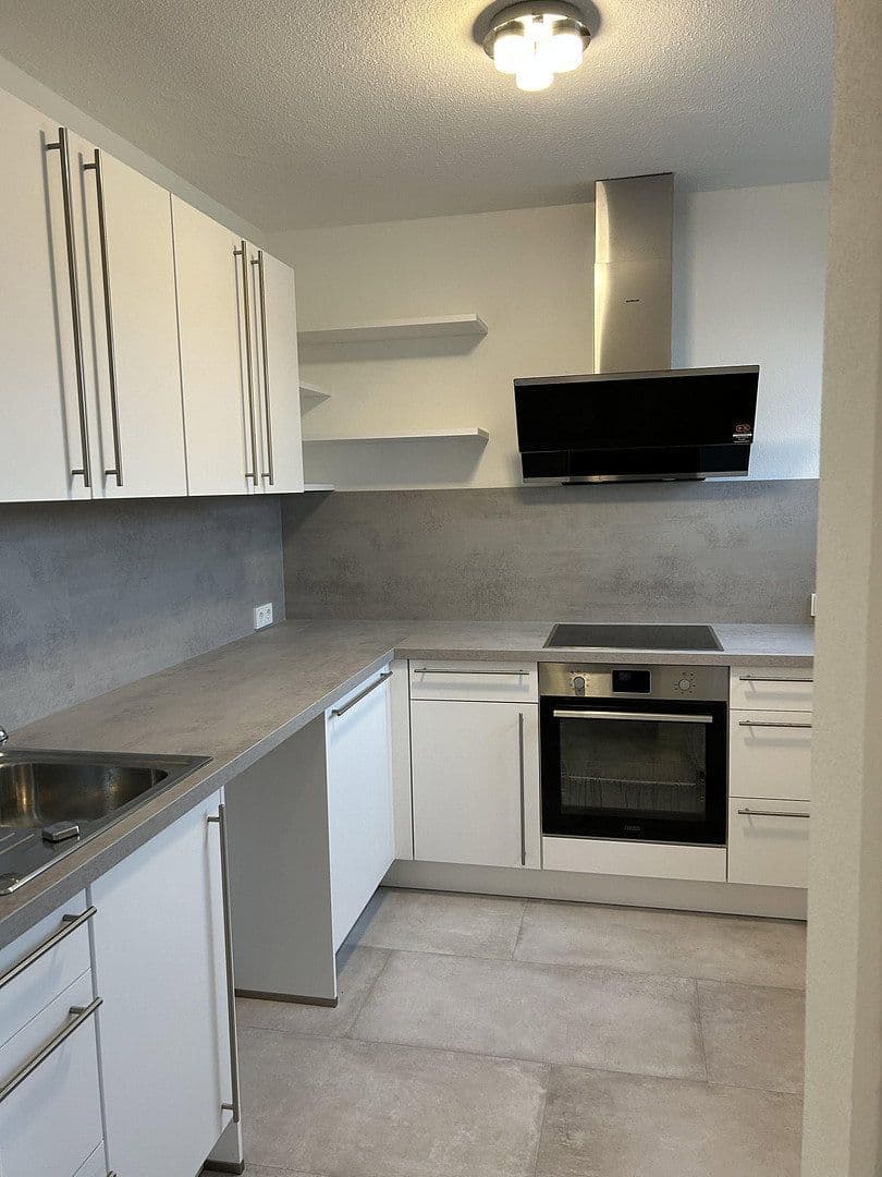 Prenájom bytu 2-izbový 78 m², Bahnhofstraße 44, Kempten (Allgäu), Bavorsko Prenájom bytu 2-izbový 78 m², Bahnhofstraße 44, Kempten (Allgäu), Bavorsko