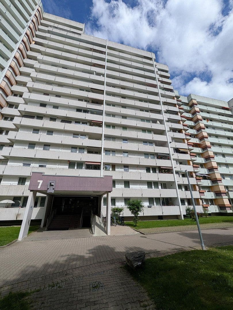 Predaj bytu 3-izbový 87 m², Friedrich-Ebert-Str. 7, Sindelfingen, Bádensko-Wurttembersko Predaj bytu 3-izbový 87 m², Friedrich-Ebert-Str. 7, Sindelfingen, Bádensko-Wurttembersko